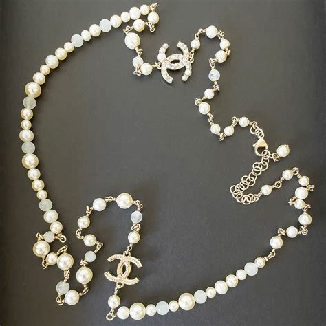 chanel cc pearl necklace replica|chanel pearl necklace etsy.